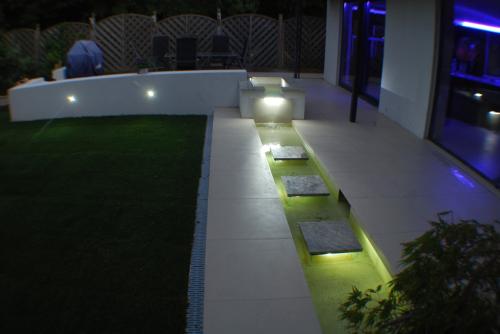 house building service London