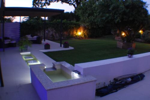 house building service London